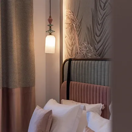 Miravita Boutique - Adults Only