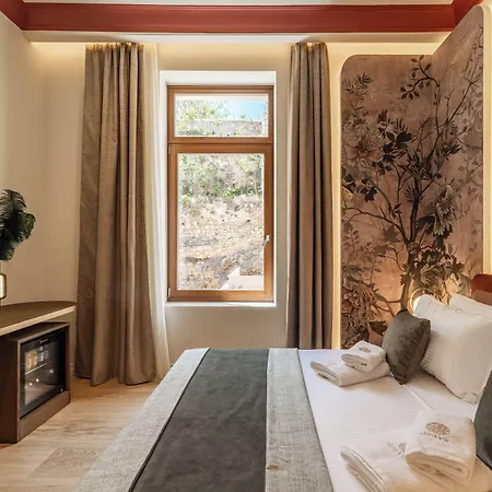 Miravita Boutique - Adults Only