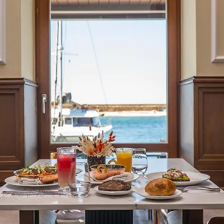 Miravita Boutique - Adults Only *