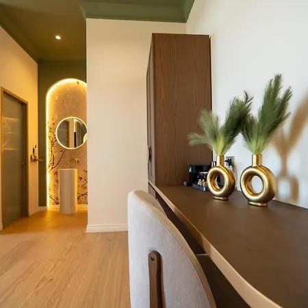 Miravita Boutique - Adults Only *